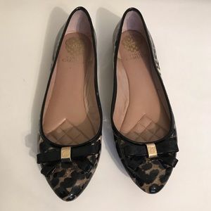 Vince Camuto Black Leopard Print Flats w/ Bow Sz 9